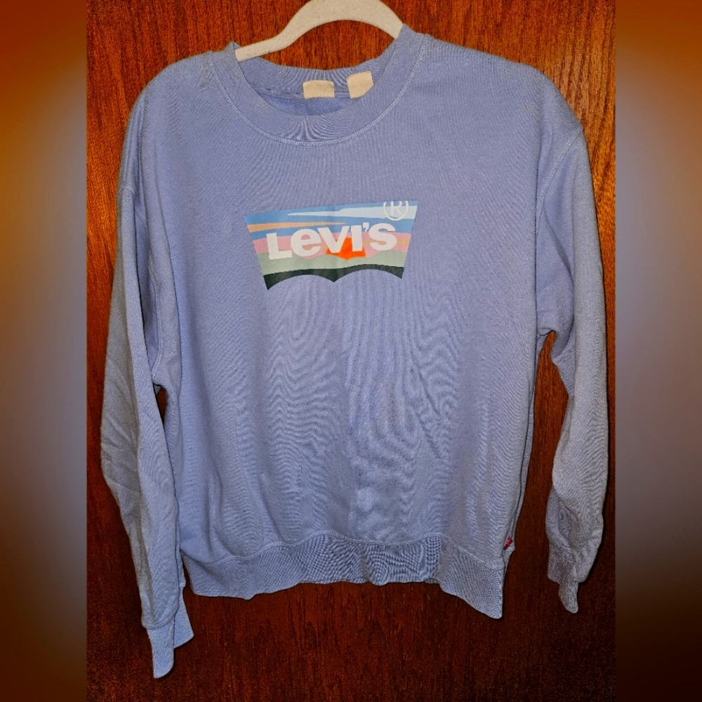 Levis Ladies crew neck sweatshirt